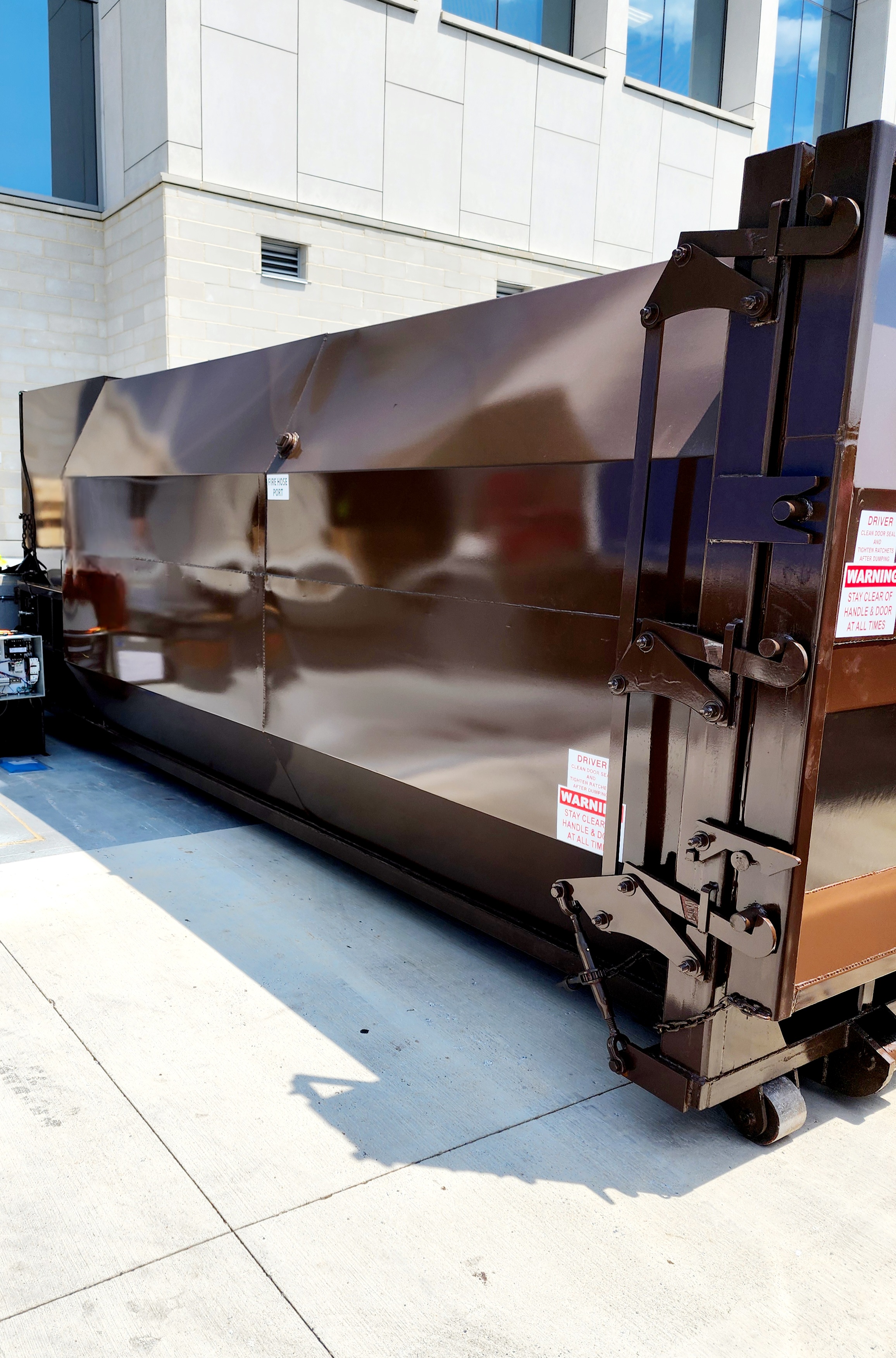 Self-Contained Compactor